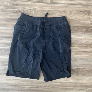 Size L Lululemon shorts